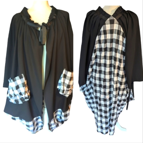 Black and buffalo check dramatic ruffle neck grosgrain ribbon witchy long cape - Picture 1 of 12